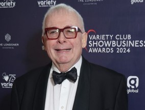 克里斯托弗·比金斯(Christopher Biggins)对《舞动奇迹》(Strictly Come Dancing)的明星们的严厉爆发没有丝毫同情